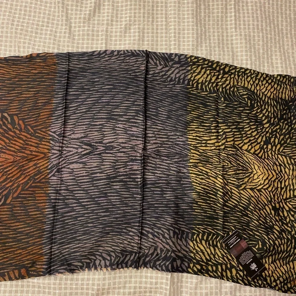 Front Row Society Pangolin Scarf 28” x 80” (FW)